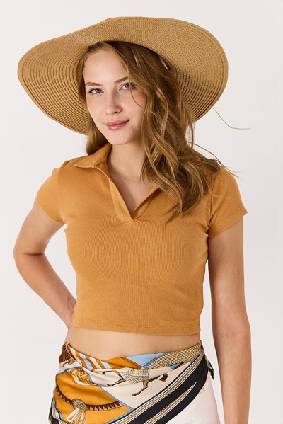 Polo Yaka Basıc Kısa Kollu Örme Kaşkorse Crop Bluz Camel