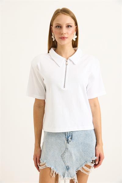 Polo Yaka Yarı Fermuarlı  Kadın Tshirt Beyaz