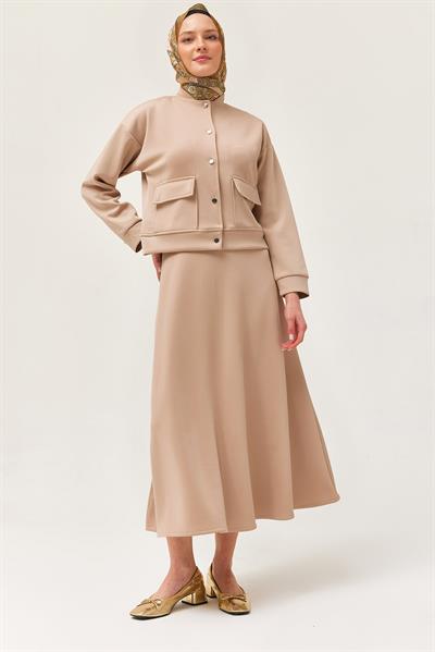 Metal Düğmeli Etekli Scuba İkili Takım Bej