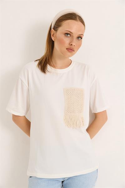 Hasır Cepli Yumuşak Dokulu Fit Tshirt Krem