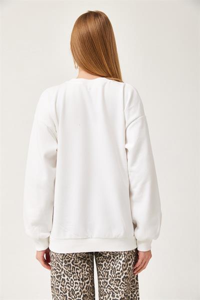 Oversize Nakışlı Sweatshirt Beyaz