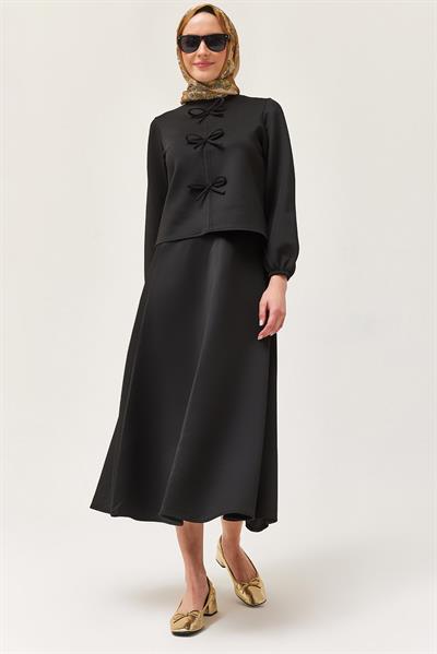 Önü Fiyonklu Etekli Scuba İkili Takım Siyah