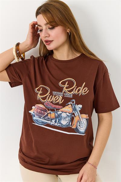 Kadın Bisiklet Yaka Motor Baskılı Tshirt Kahverengi