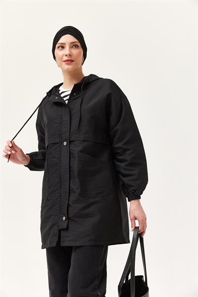 Çıtçıtlı Kapüşonlu Yağmurluk Siyah