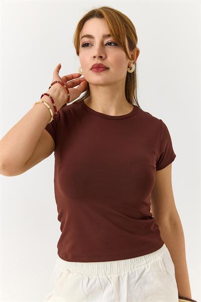 Kadın Basic Bisiklet Yaka Düz Tshirt Kahverengi