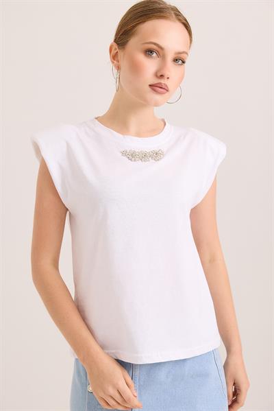 Omuz Vatkalı Şık Aksesuar Detaylı Pamuk Örme Tshirt Beyaz