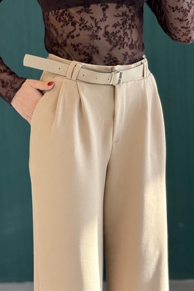 Likralı Krep Örme Kumaş Kemerli Salaş Pantolon Bej