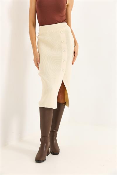 Kadın Triko Düğme Detaylı Yırtmaçlı Etek