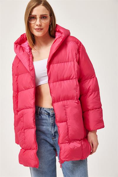 Kapüşonlu Oversize Şişme Mont Fuşya