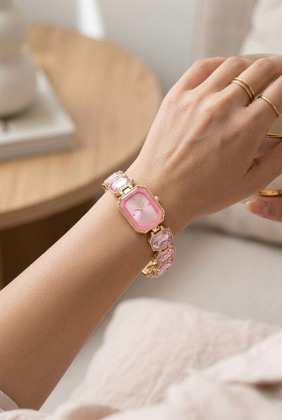 Pembe Taşlı Dikdörtgen Kadranlı Çelik Kol Saati Gold