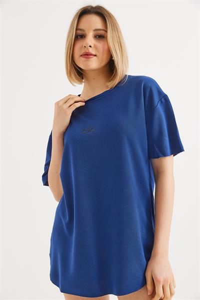 Eteği Oval Kesim Bisiklet Yaka Tshirt Mavi