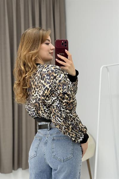 Leopar Desen Crop Şişme Mont