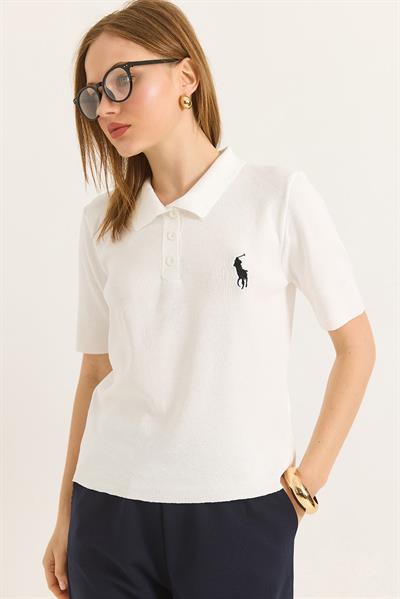 Nakışlı Polo Yaka Düğme Detaylı Triko Tshirt	Beyaz