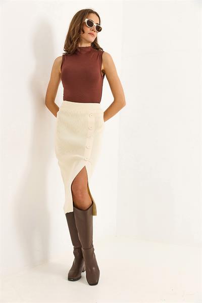Kadın Triko Düğme Detaylı Yırtmaçlı Etek