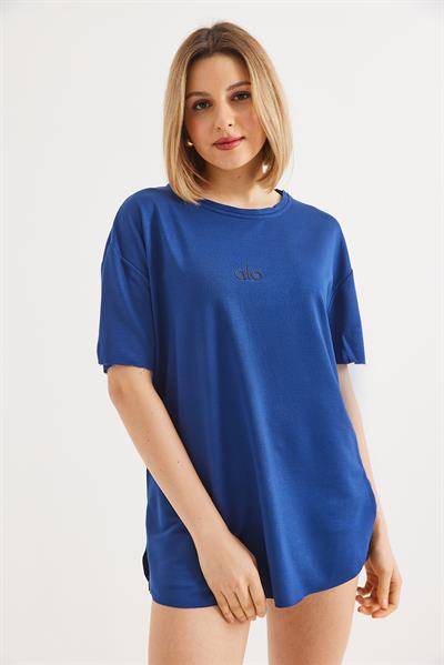 Eteği Oval Kesim Bisiklet Yaka Tshirt Mavi