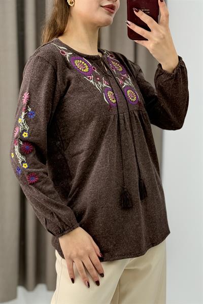 Kadın Kahverengi Triko Etnik Mor Çiçek Nakışlı Kazak