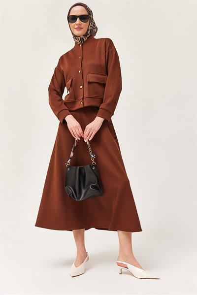 Metal Düğmeli Etekli Scuba İkili Takım Kahverengi
