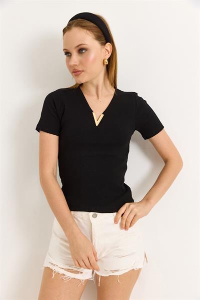 Yaka V detay Kısa Kol Kaşkorse Siyah