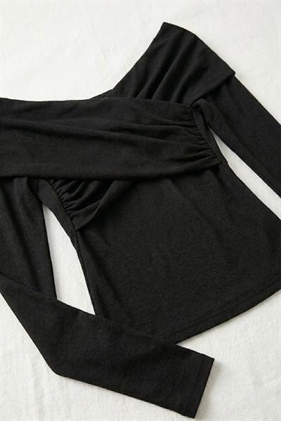 Kadın Drapeli Geniş Yaka Uzun Kollu Bluz Siyah