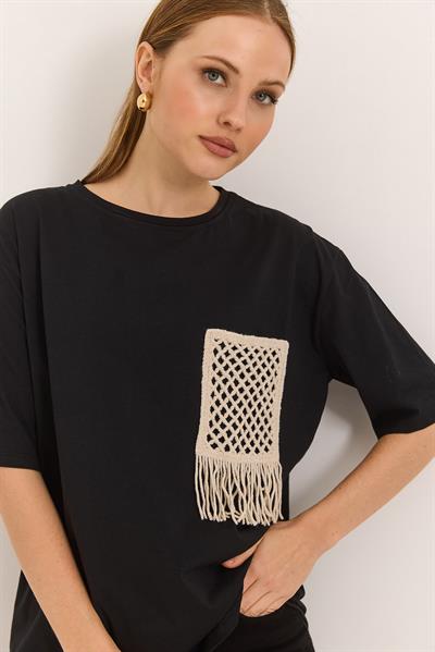 Hasır Cepli Yumuşak Dokulu Fit Tshirt Siyah