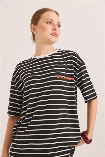 Karikatür Up Baskılı Çizgili Salaş Tshirt Siyah