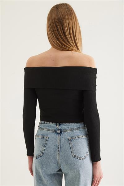 Kayık Yaka Yırtmaçlı Bluz Siyah