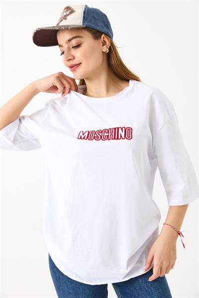 Kadın Kırmızı Yazı Baskılı Bisiklet Yaka Tshirt Beyaz