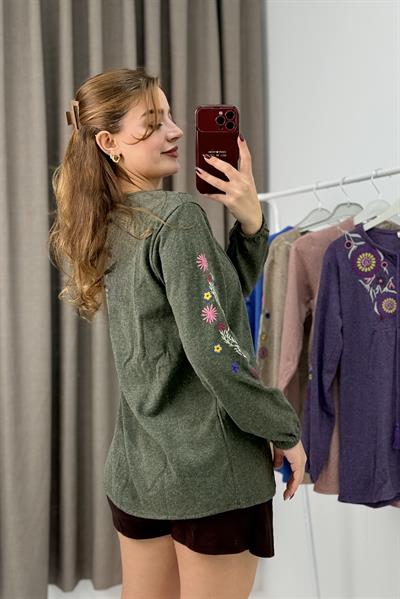 Kadın HakiTriko Etnik Mor Çiçek Nakışlı Kazak