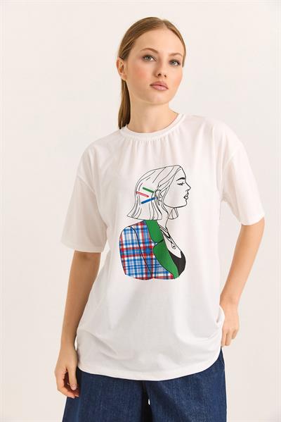 Bisiklet Yaka Desenli  Kadın Tshirt