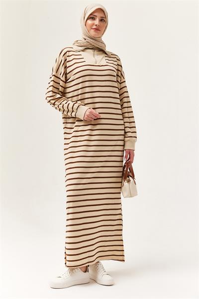 Yarım Fermuar Çizgili Uzun Elbise Kahverengi