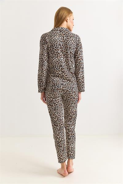 Kadın Polo Yaka Leopar Desen Düğmeli Pijama Takımı