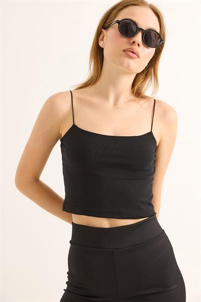 İp Askılı Crop Bluz Siyah