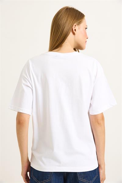 Nakış Detaylı Bisiklet Yaka Tshirt Beyaz