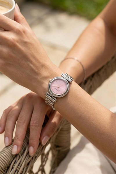 Minimalist Çelik Kordonlu Pembe Kadranlı İnce Yapılı Kol Saati Gümüş