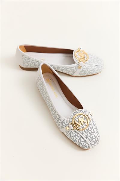 Şık Tasarım  Rahat Taban Kadın Babet Beyaz