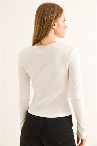 Dantel Detaylı Fitilli Uzun Kollu Bluz Beyaz