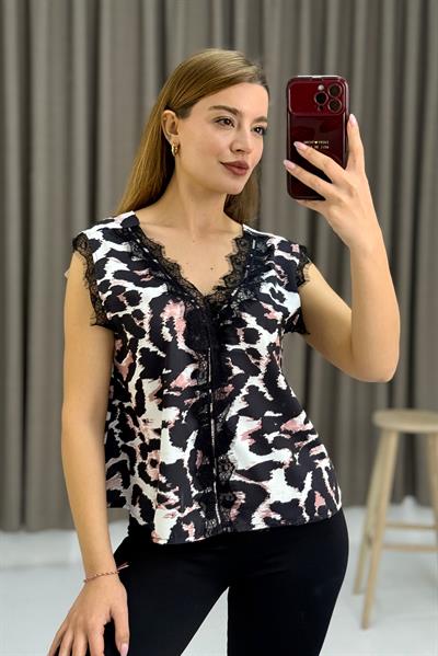 Dantel Detaylı V Yaka Bluz Krem