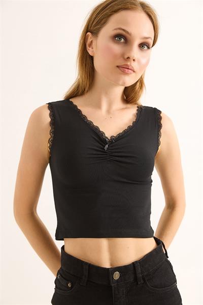 Güpürlü Büzgülü Crop Bluz Siyah