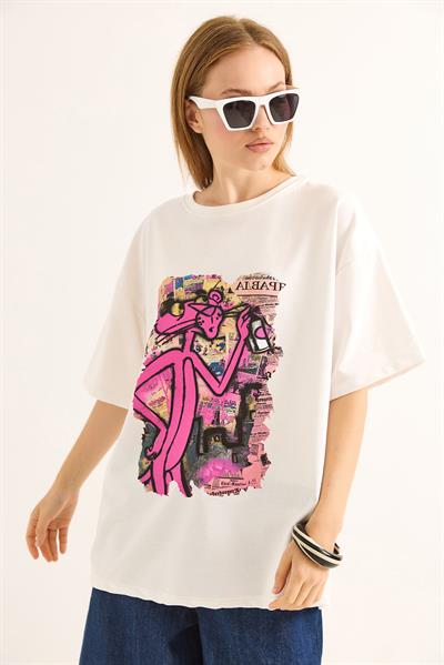 Baskılı Oversize Kesim Kadın Tshirt Beyaz