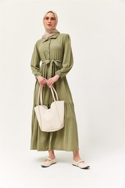 Yarım Düğmeli Beli Kuşaklı Elbise Yeşil