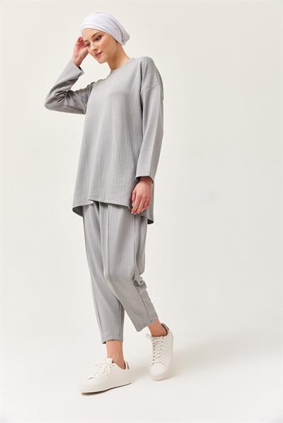 Rahat Kesim Bisiklet Yaka İkili Takım Gri