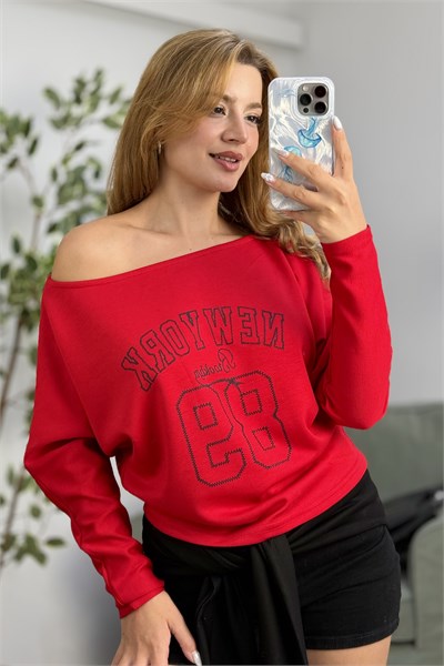 Kayık Yaka Viskon New York Baskılı  Uzun Kollu Tshirt Kırmızı
