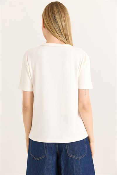 Yumuşak Dokulu V Yaka Tshirt Beyaz