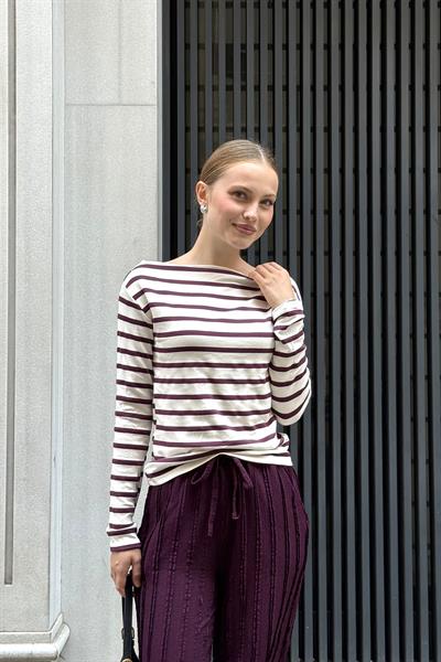 Çizgi Desen Geniş Yaka Uzun Kollu Bluz Mürdüm