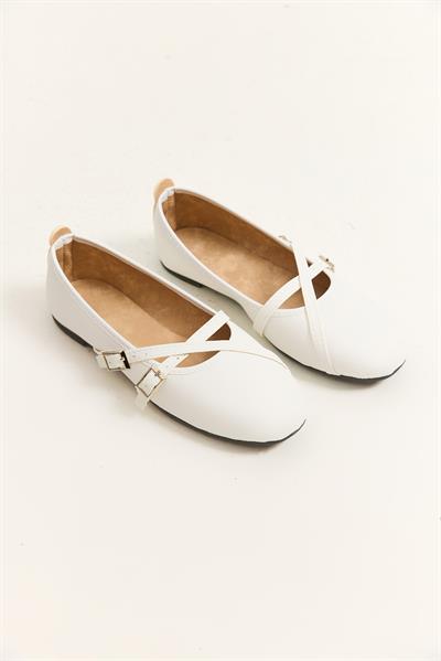 Çift Kemerli Minimal Tasarım Babet Beyaz