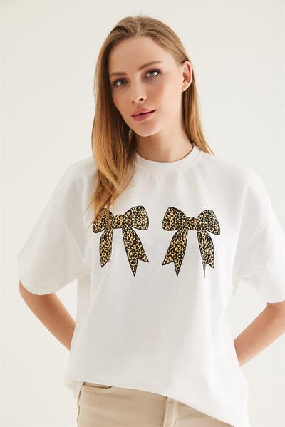 Kurdele Baskı Detaylı Basic Tshirt Beyaz