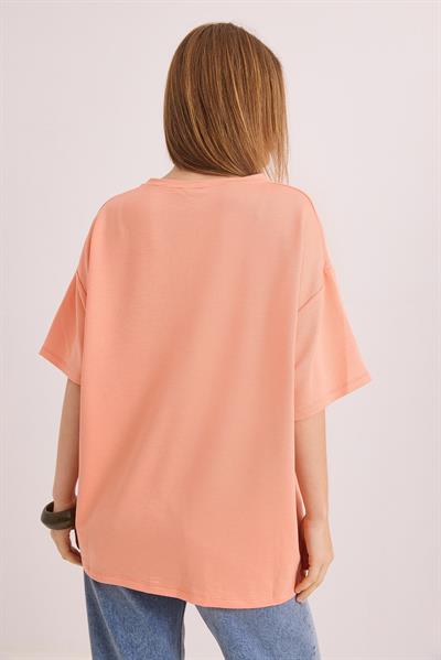 Oversize Yumuşak Dokulu Salaş T-Shirt Yavruağzı