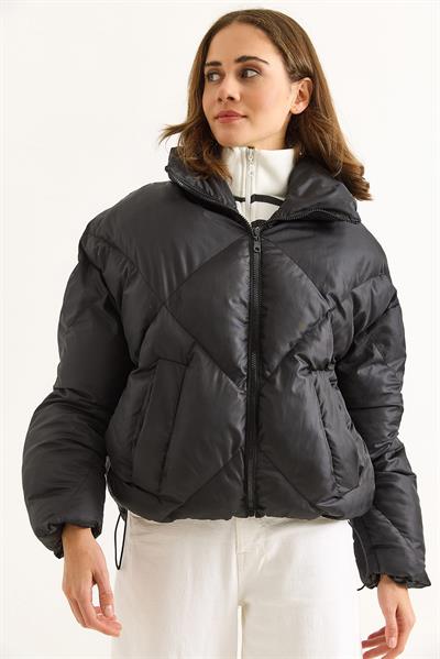 Kadın Oversize Alttan Lastikli Siyah Şİşme Mont