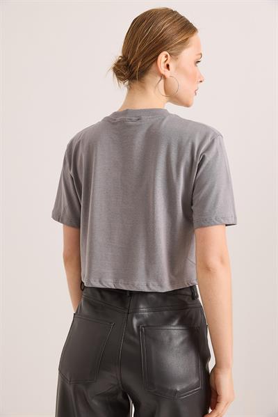 Karikatür Kuş Kabartma Baskılı Örme Crop Tshirt Füme