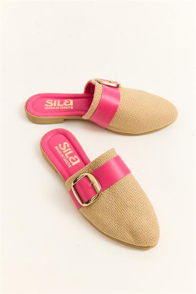 Önü Kapalı Aksesuarlı Terlik Fuşya